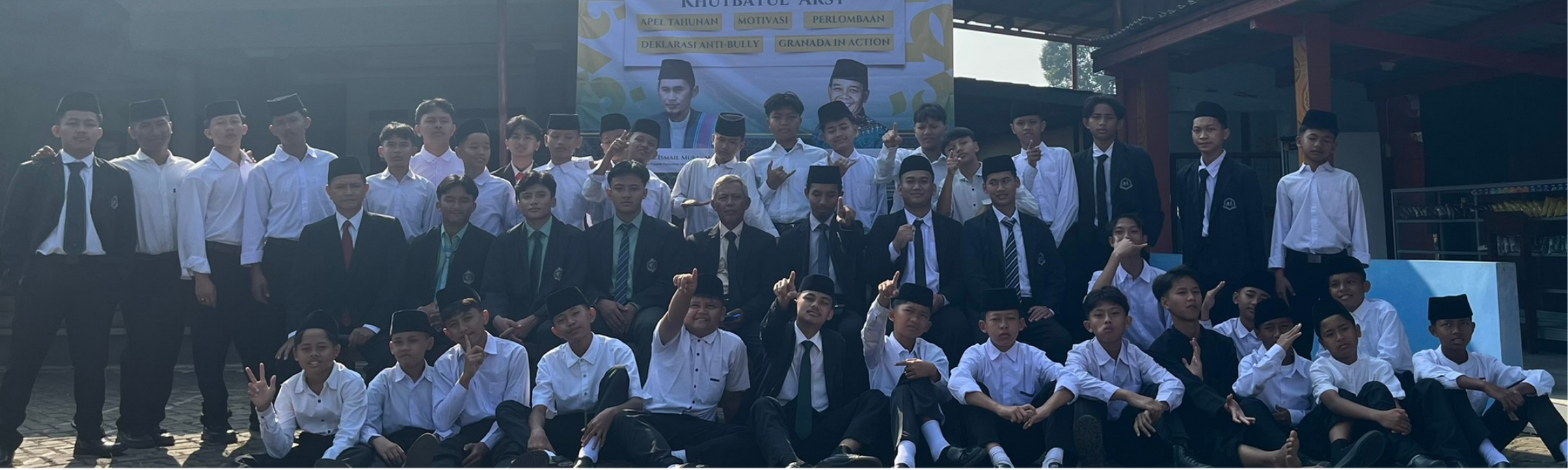 Foto 2.1 - Selayang Pandang