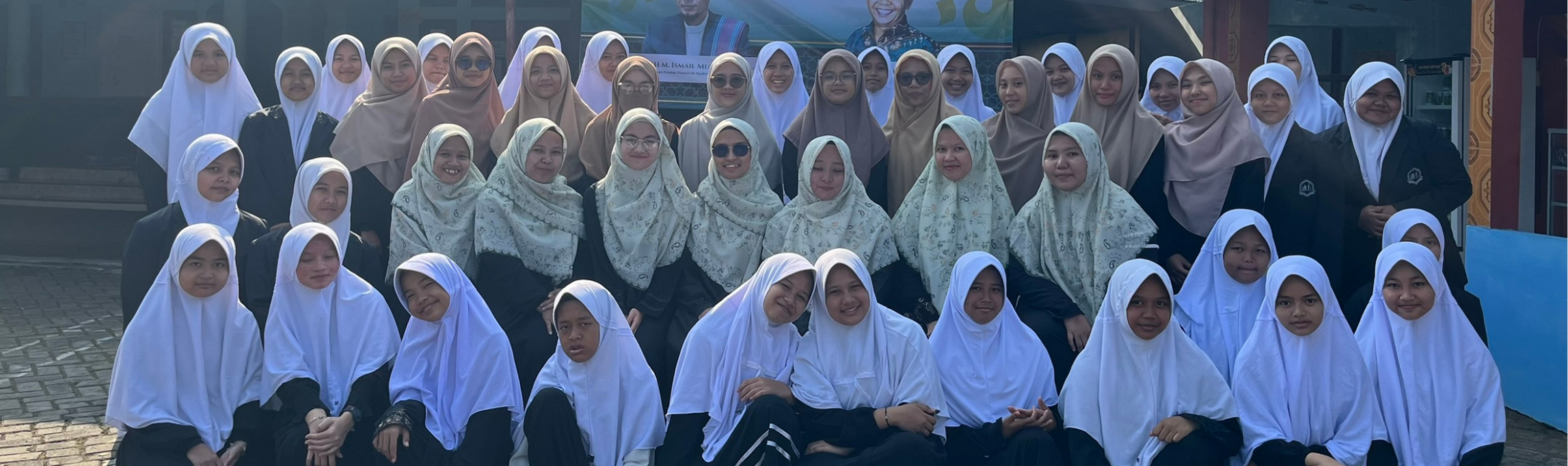 Foto 2.2 - Selayang Pandang